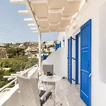 Sea And Sun Beach House At Platis Gialos